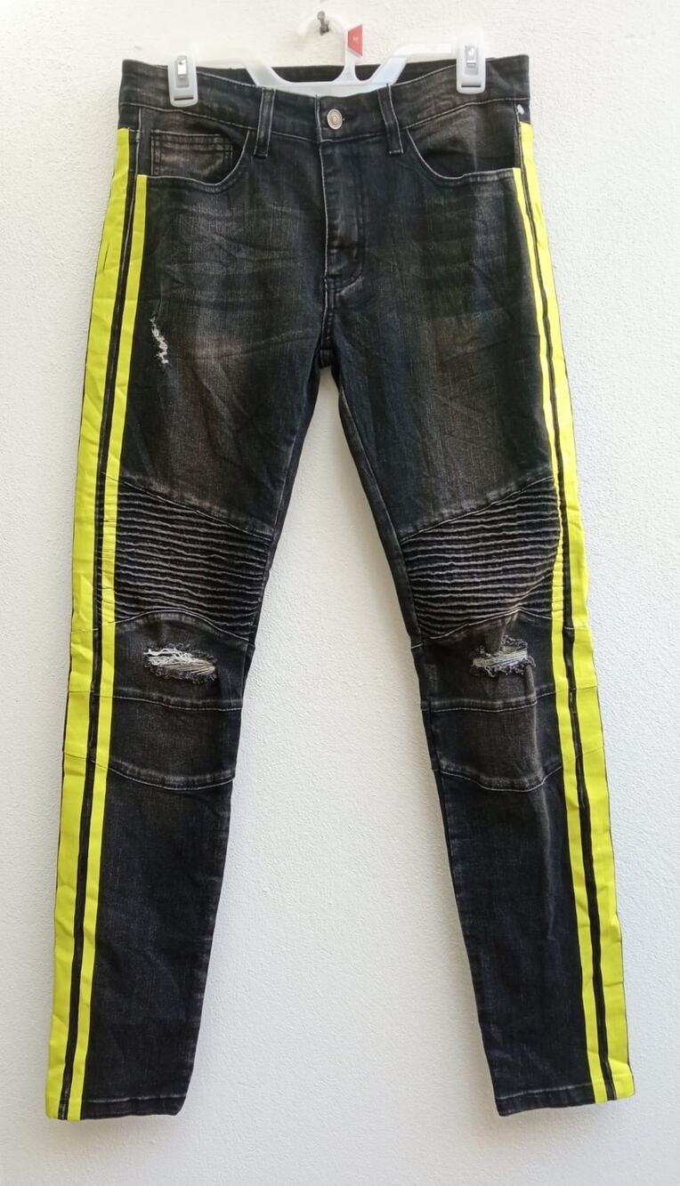 Forever 21 Men’s Jeans Skinny Biker Black Plastic Stripes Yellow Size 31 NWOT